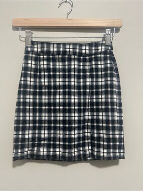 Black and White Classic Plaid Mini Skirt